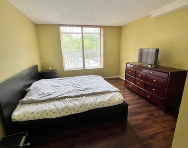 3740 Inverrary Drive - Photo Thumbnail 12
