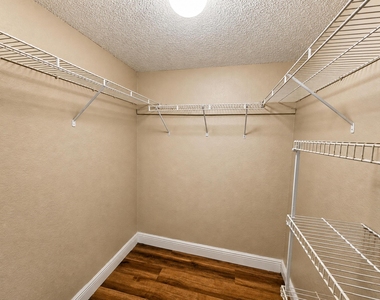 1461 Windorah Way - Photo Thumbnail 15