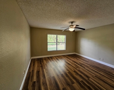1461 Windorah Way - Photo Thumbnail 9