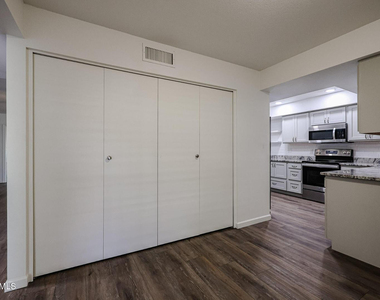 26033 S Hollygreen Drive - Photo Thumbnail 19
