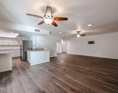 26033 S Hollygreen Drive - Photo Thumbnail 9