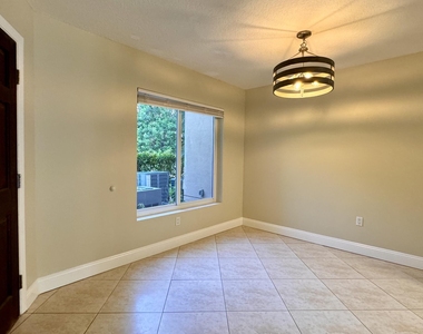 815 W Boynton Beach Boulevard - Photo Thumbnail 27