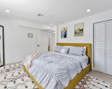 2629 Sw 6th Court - Photo Thumbnail 20