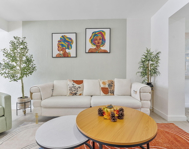 2629 Sw 6th Court - Photo Thumbnail 8