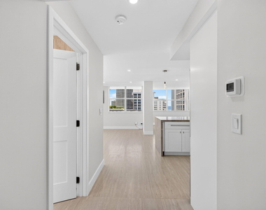 209 N Fort Lauderdale Beach Boulevard N - Photo Thumbnail 27