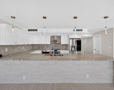 209 N Fort Lauderdale Beach Boulevard N - Photo Thumbnail 1