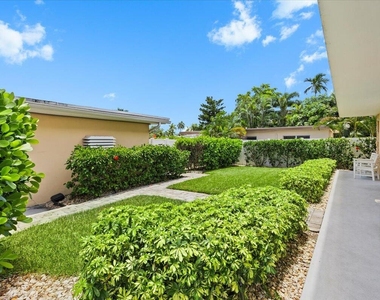 1905 Lake Worth Road - Photo Thumbnail 3