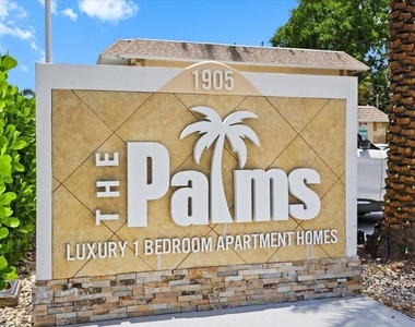 1905 Lake Worth Road - Photo Thumbnail 7