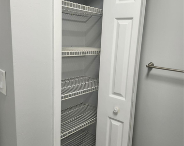 16251 Golf Club Road - Photo Thumbnail 9