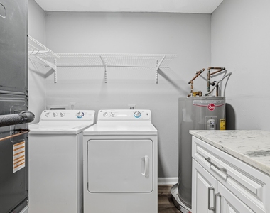 128 Nw 10th Avenue - Photo Thumbnail 11