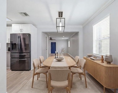 128 Nw 10th Avenue - Photo Thumbnail 5
