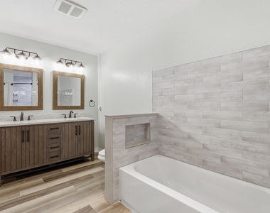 128 Nw 10th Avenue - Photo Thumbnail 20