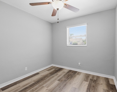 128 Nw 10th Avenue - Photo Thumbnail 45