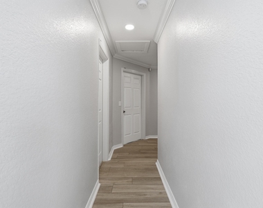 128 Nw 10th Avenue - Photo Thumbnail 24