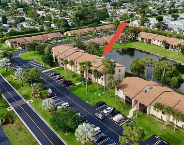 627 Sea Pine Way - Photo Thumbnail 3