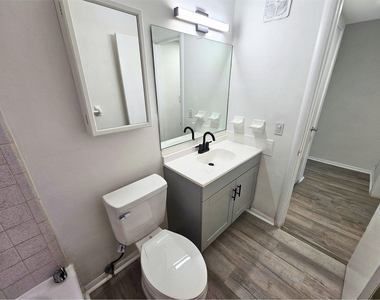 1300 Ne 3rd Street - Photo Thumbnail 13