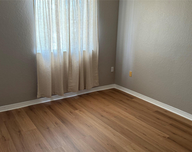 8930 W Flagler Street - Photo Thumbnail 11