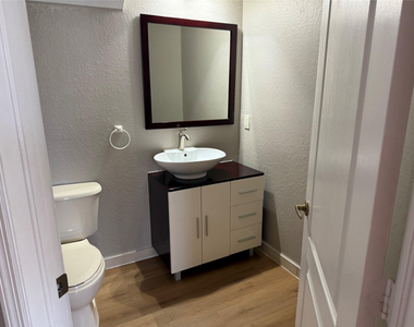 8930 W Flagler Street - Photo Thumbnail 5