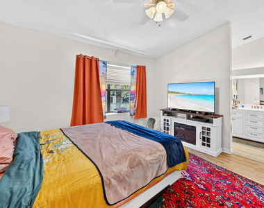 4587 Carambola Circle S - Photo Thumbnail 29