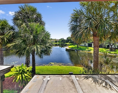 4587 Carambola Circle S - Photo Thumbnail 26