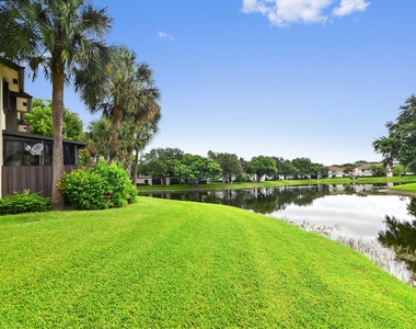 4587 Carambola Circle S - Photo Thumbnail 32