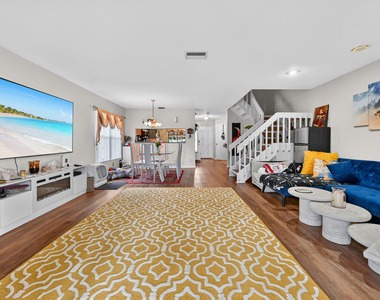 4587 Carambola Circle S - Photo Thumbnail 7