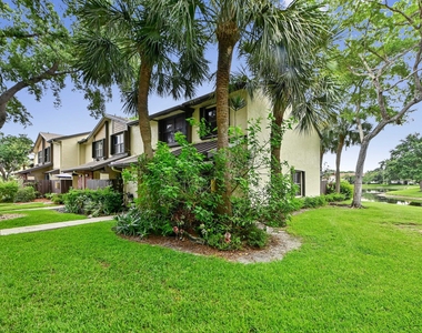 4587 Carambola Circle S - Photo Thumbnail 14