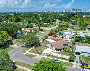 300 Sw 25th Avenue - Photo Thumbnail 45