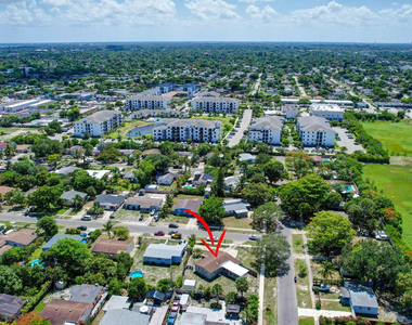 300 Sw 25th Avenue - Photo Thumbnail 53