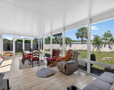 300 Sw 25th Avenue - Photo Thumbnail 29