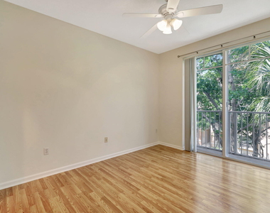 4812 S Central Boulevard - Photo Thumbnail 7