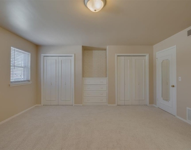 3057 W Wilshire Boulevard - Photo Thumbnail 29
