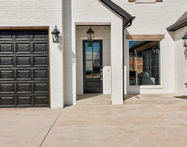 7901 Behr Drive - Photo Thumbnail 4