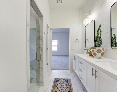 7901 Behr Drive - Photo Thumbnail 31
