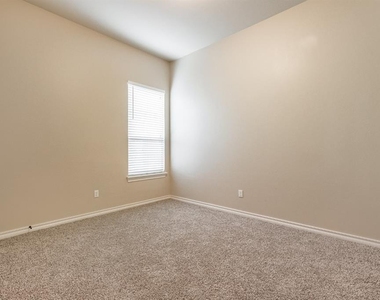12709 Nw 5th Street - Photo Thumbnail 11