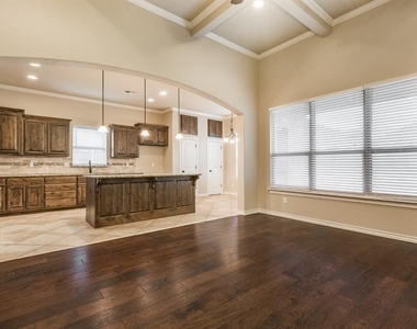 12709 Nw 5th Street - Photo Thumbnail 2
