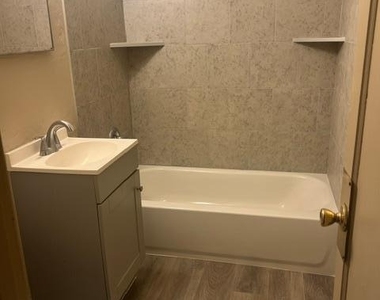 3108 Cashion Place - Photo Thumbnail 8
