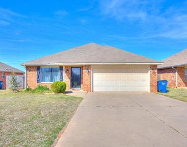 609 E Linden Lane - Photo Thumbnail 20