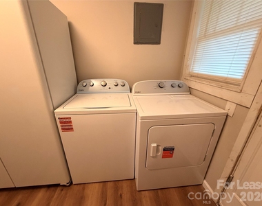 825 Rodey Avenue - Photo Thumbnail 6