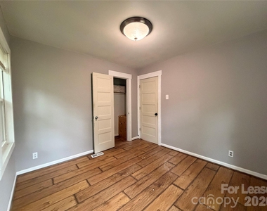 825 Rodey Avenue - Photo Thumbnail 9