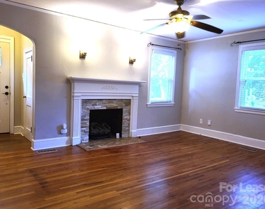 4229 Hiddenbrook Drive - Photo Thumbnail 4