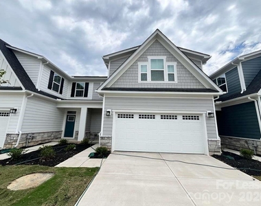 11117 Emerson Landing Drive - Photo Thumbnail 1