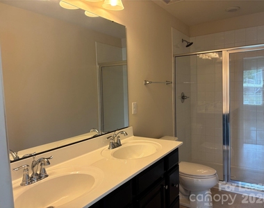 7411 Red Mulberry Way - Photo Thumbnail 19