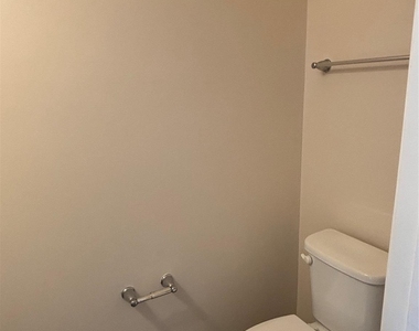 7411 Red Mulberry Way - Photo Thumbnail 4
