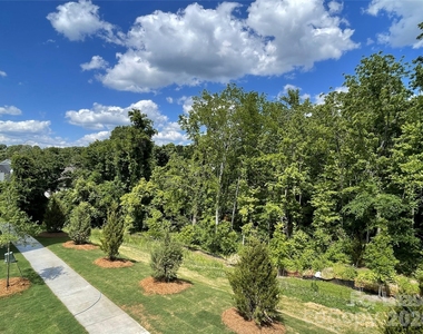 5005 Layman Drive - Photo Thumbnail 25