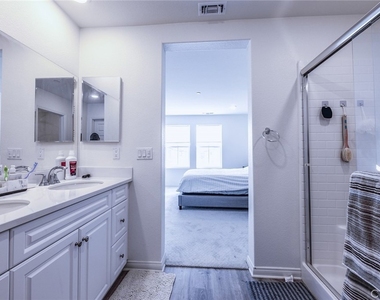 4058 E Coronado Privado - Photo Thumbnail 27