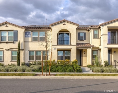 4058 E Coronado Privado - Photo Thumbnail 8