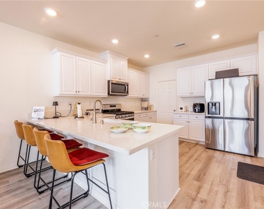 4058 E Coronado Privado - Photo Thumbnail 9