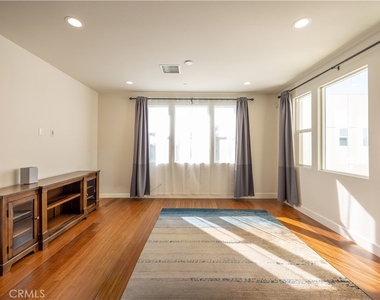 3613 Jackson Way - Photo Thumbnail 5