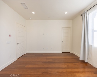 3613 Jackson Way - Photo Thumbnail 14